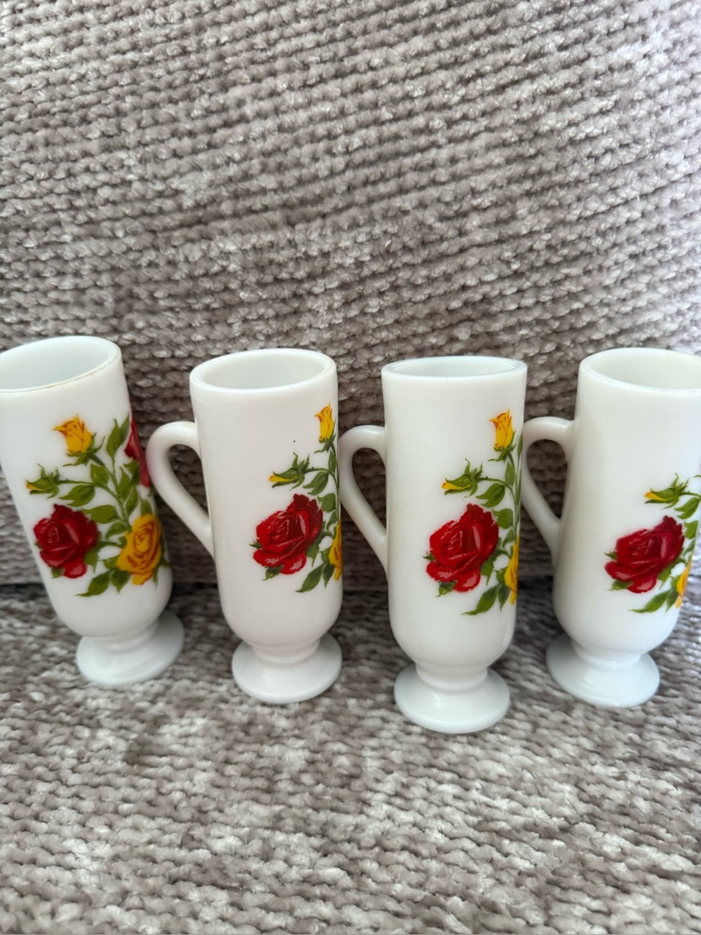 Vintage AVON Red & Yellow Roses White Milk Glass Handled Pedestal Bud Vase 5''H - Picture 1 of 5